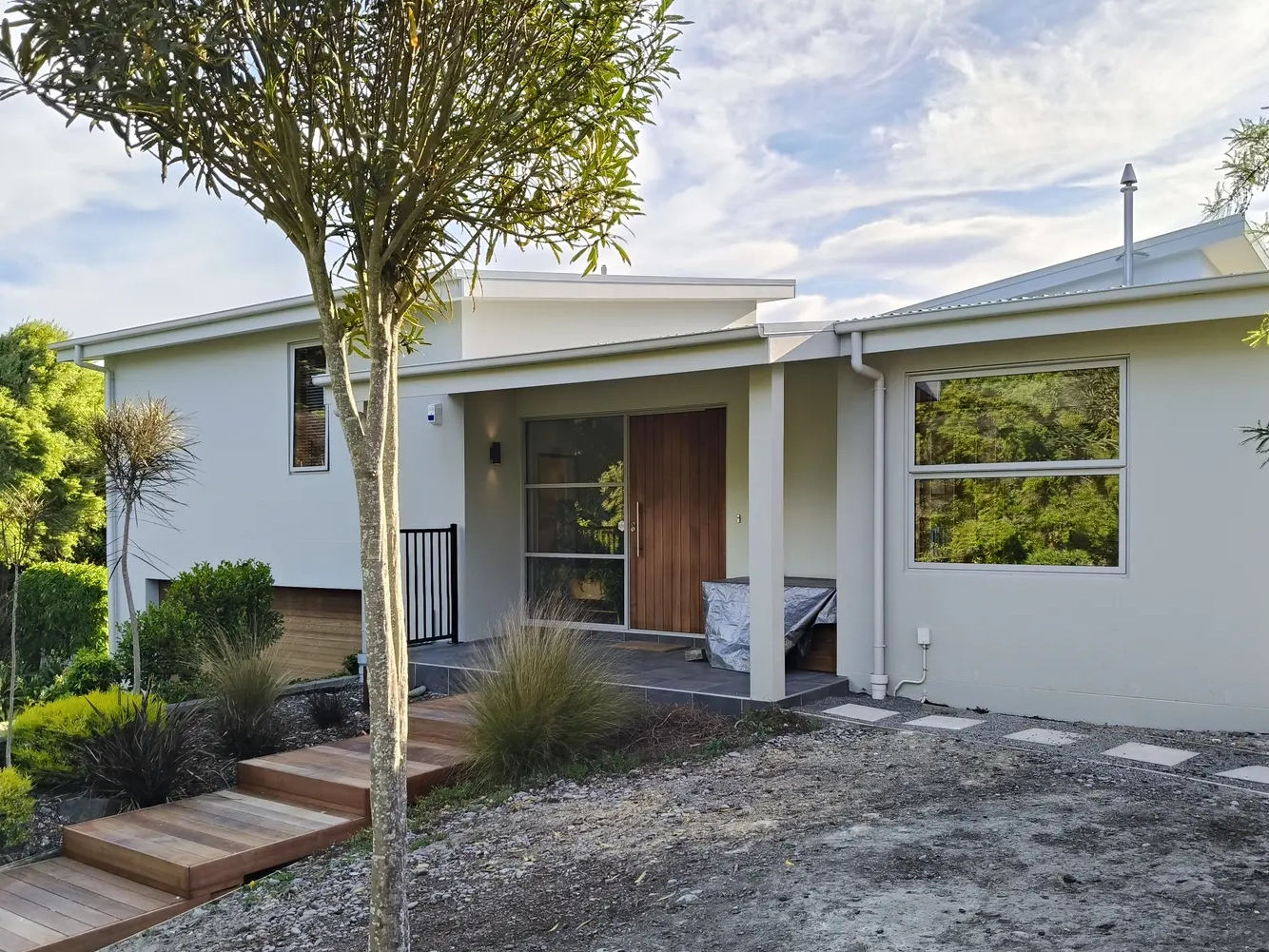 Family home finished with Sto render system