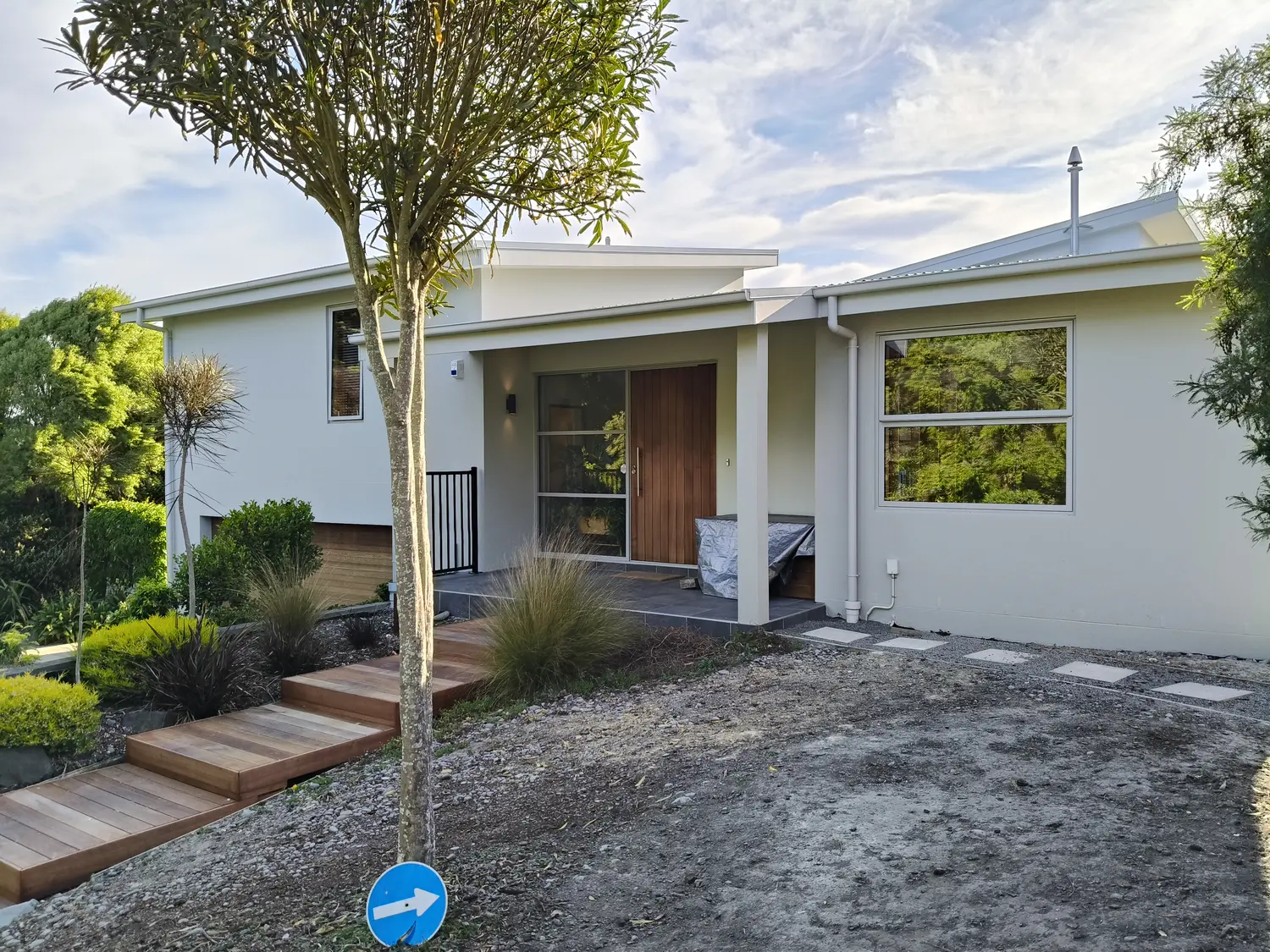 Family home finished with Sto render system